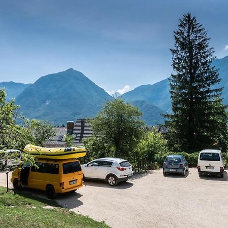 House Hiperbola & Outdoor Activities Apartamento Bovec Exterior foto