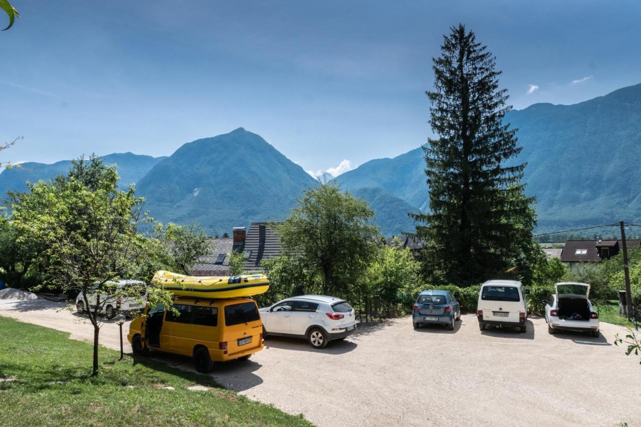 House Hiperbola & Outdoor Activities Apartamento Bovec Exterior foto