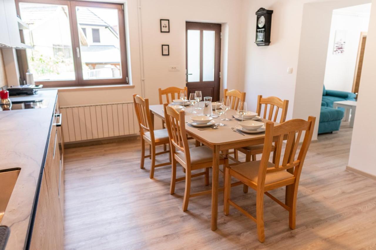 House Hiperbola & Outdoor Activities Apartamento Bovec Exterior foto