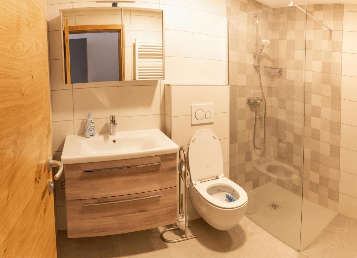 House Hiperbola & Outdoor Activities Apartamento Bovec Exterior foto